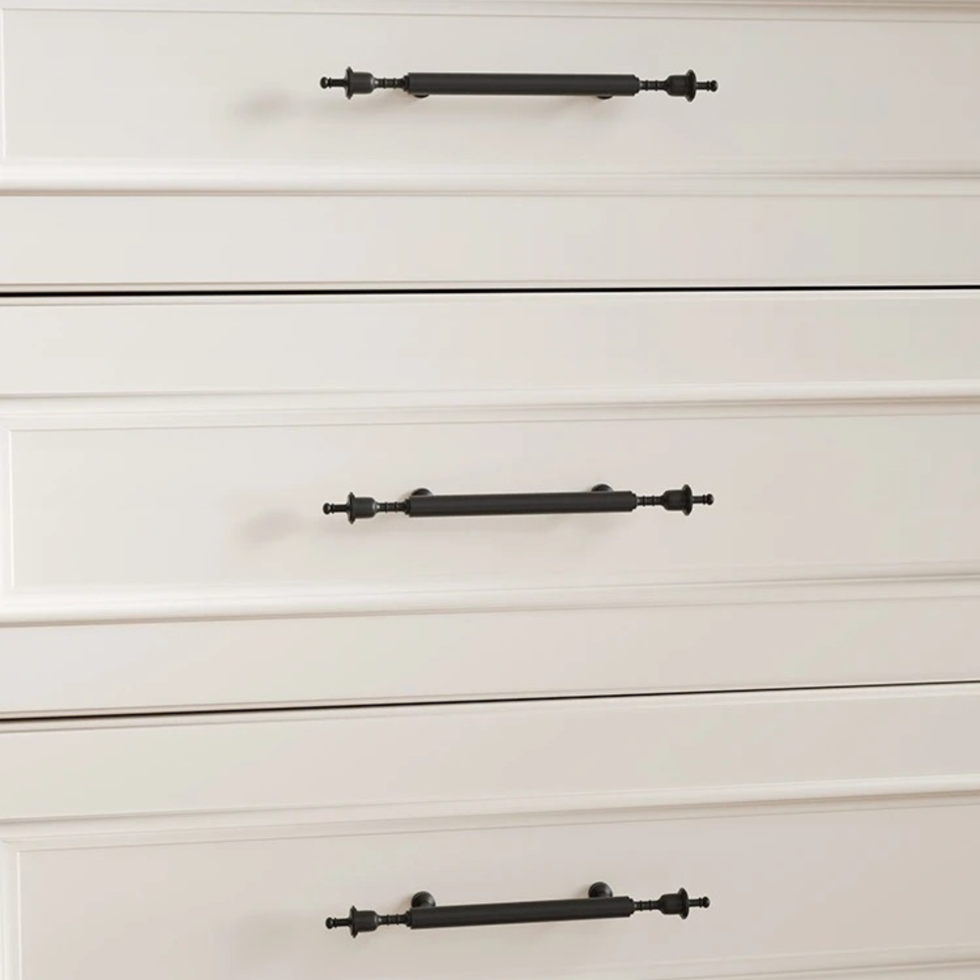 Black Or Bronze Crown Pulls | Magnus