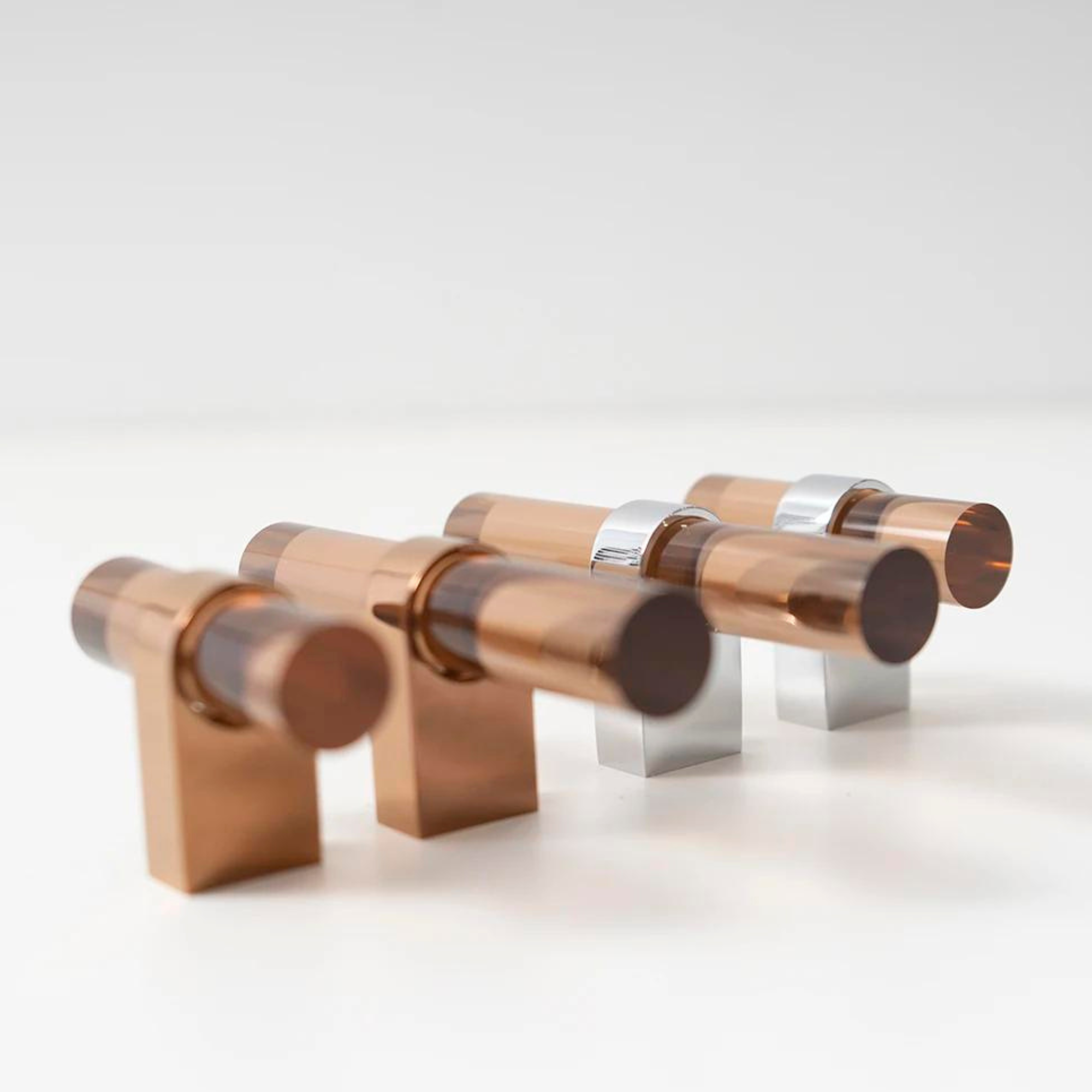 Amber Acrylic T-Bars | Capulus