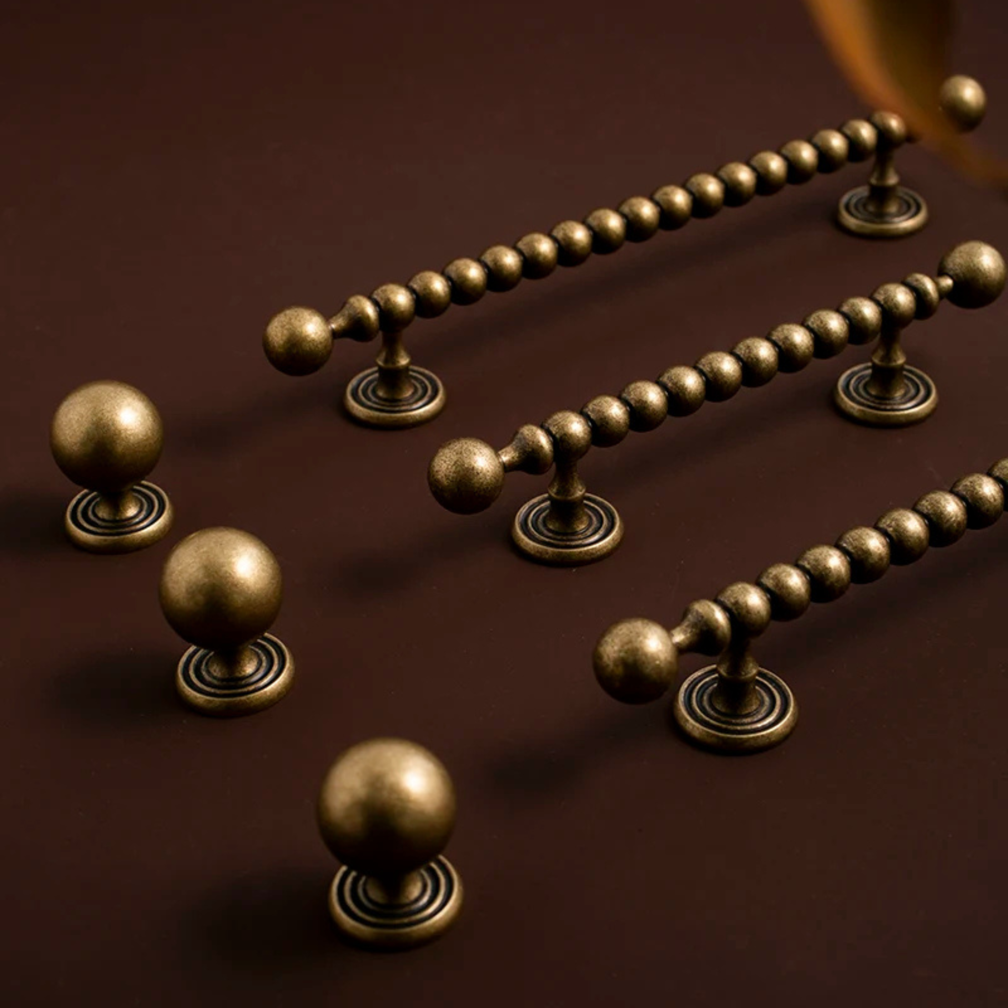 Bubble Cabinet Pull | Regio