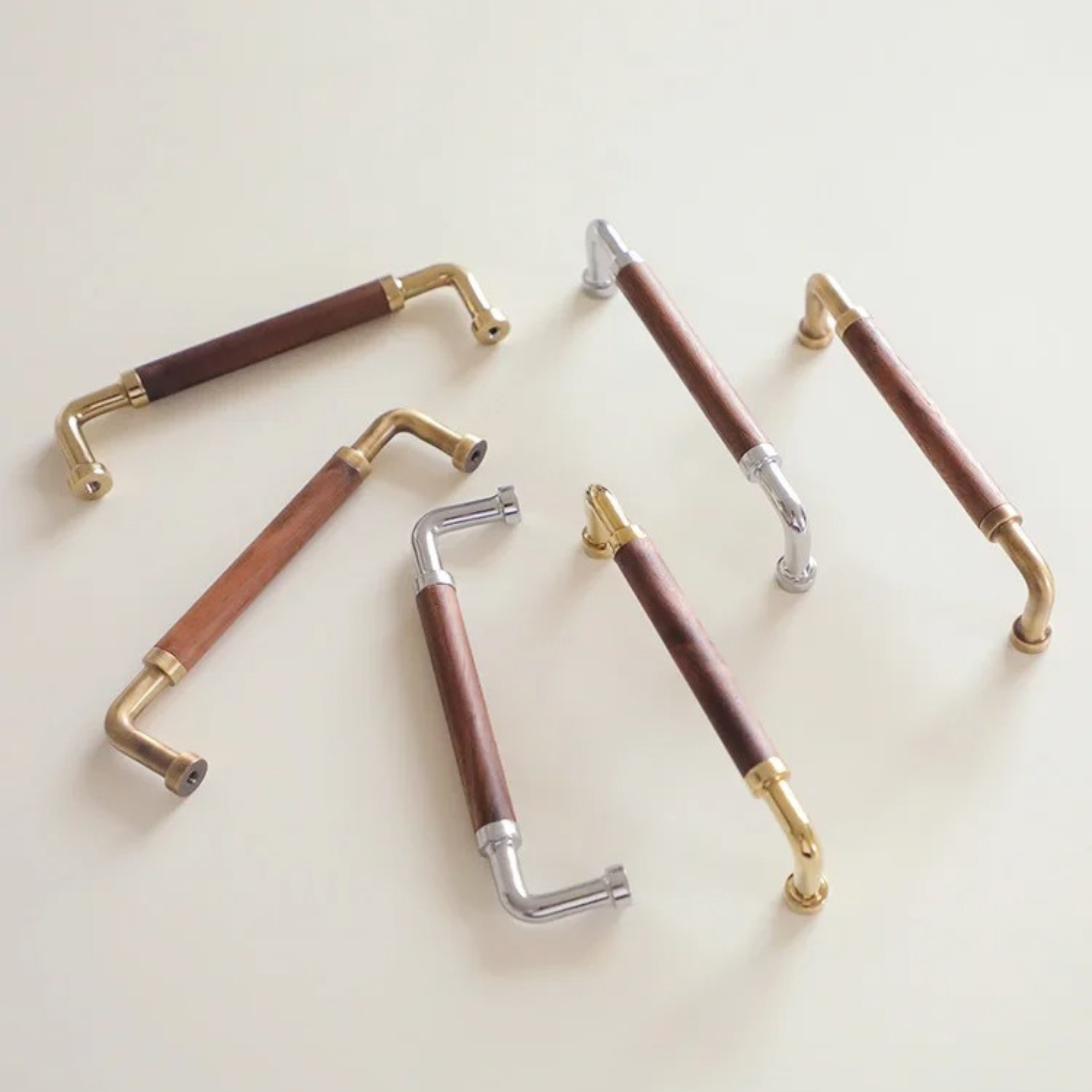 Wood & Brass Curved Pulls | Viverra