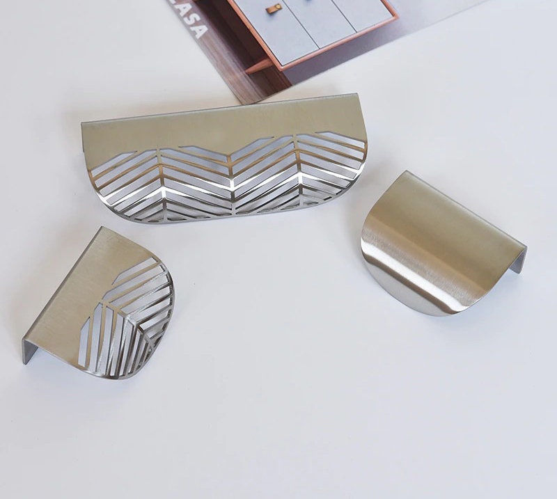 Leaf Inspired Cabinet Pulls | Argentum Folium