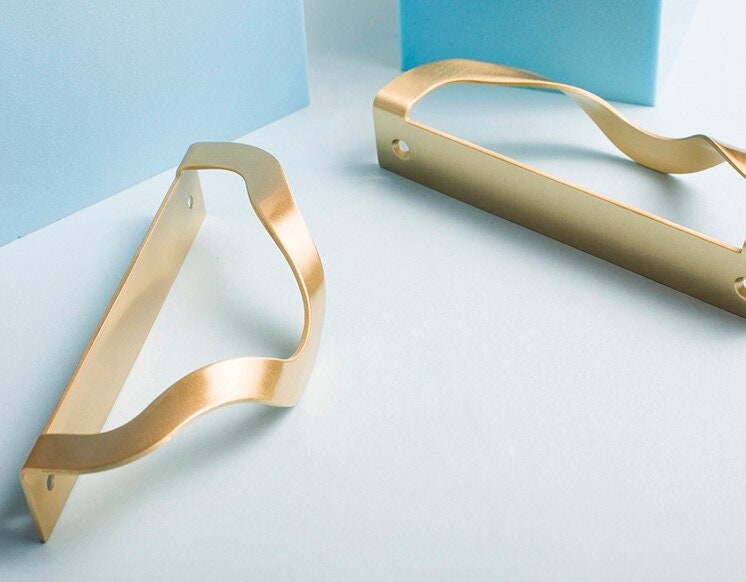 Invisible Gold Pull Handle | Invisibilis