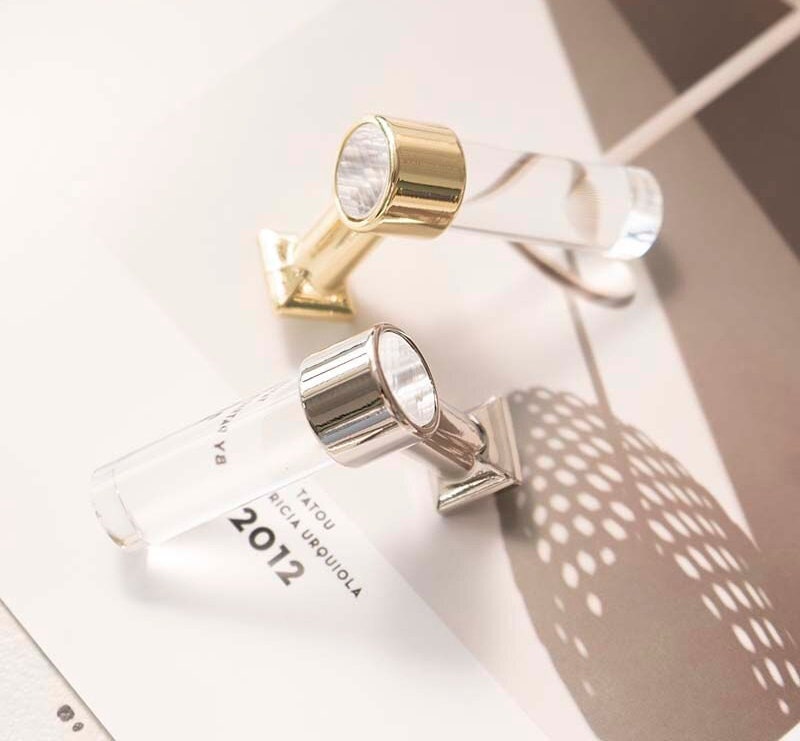 Acrylic Wall Hooks | Nivalis