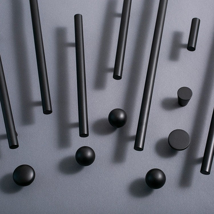 Minimalist Matte Black Handles | Caligo