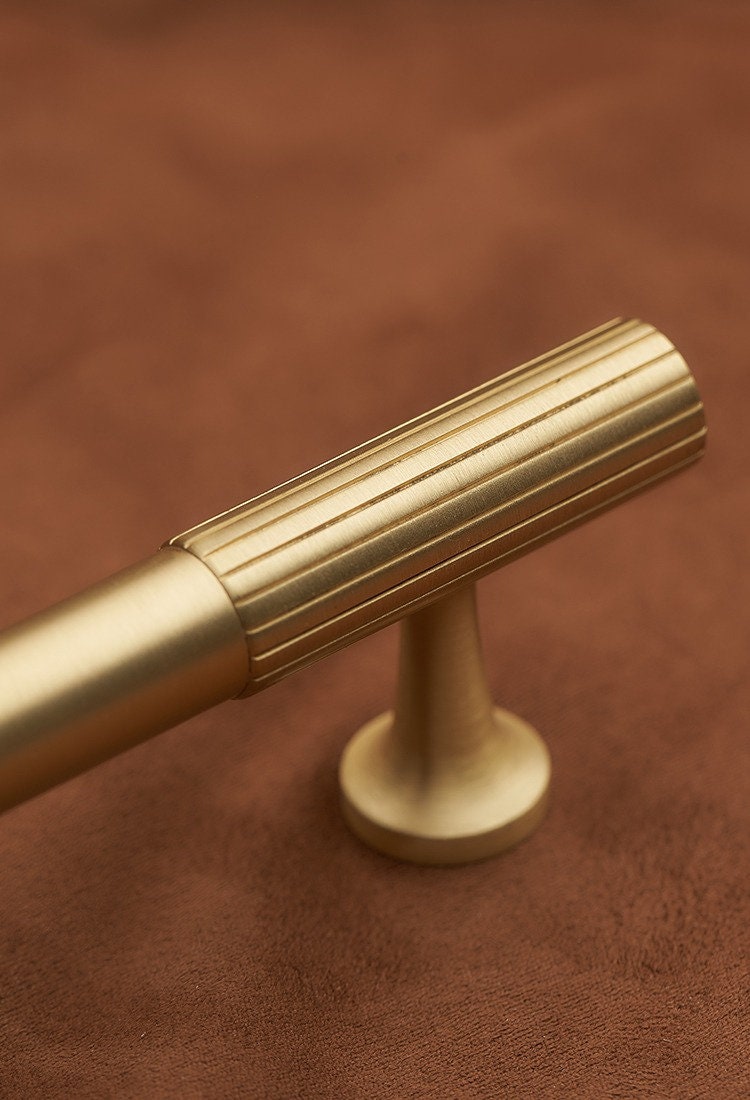Brushed Brass Pull Handles | Aurabella