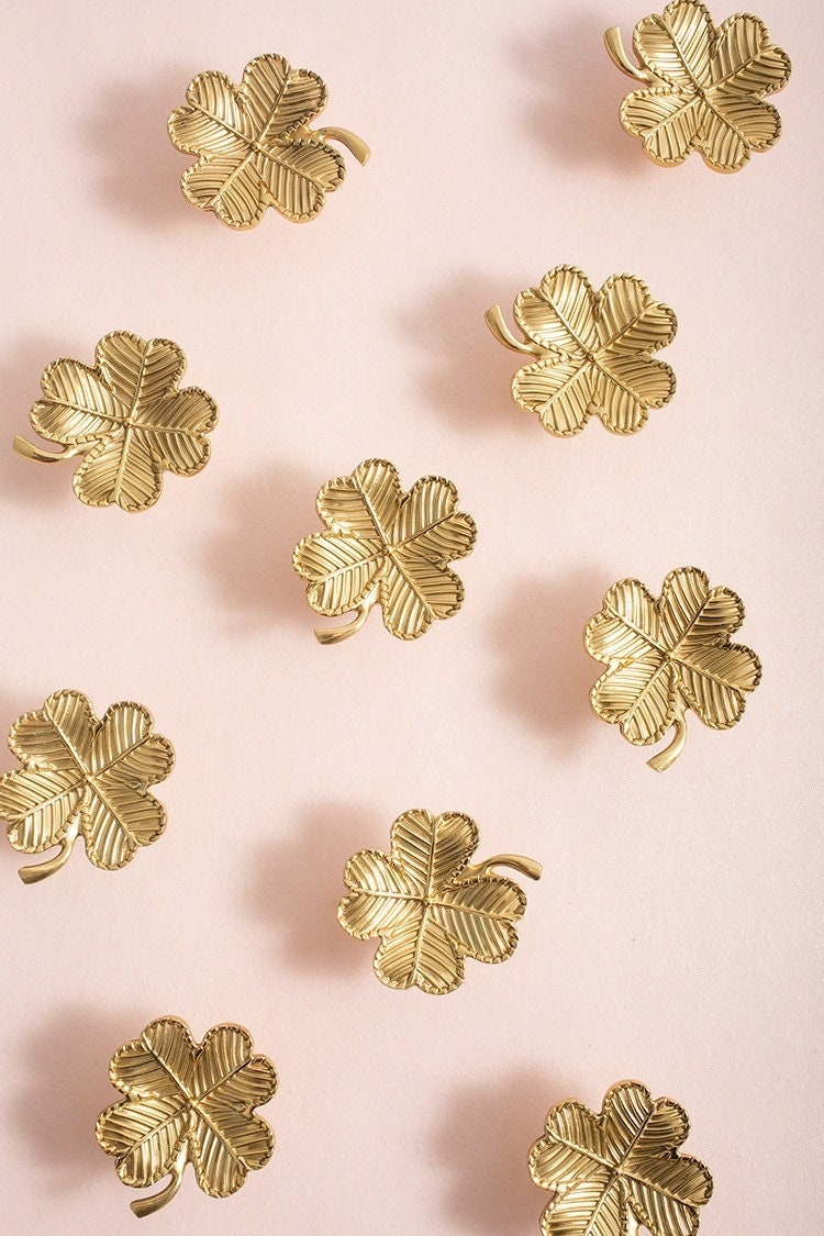 Clover Drawer Knob | Trefoil