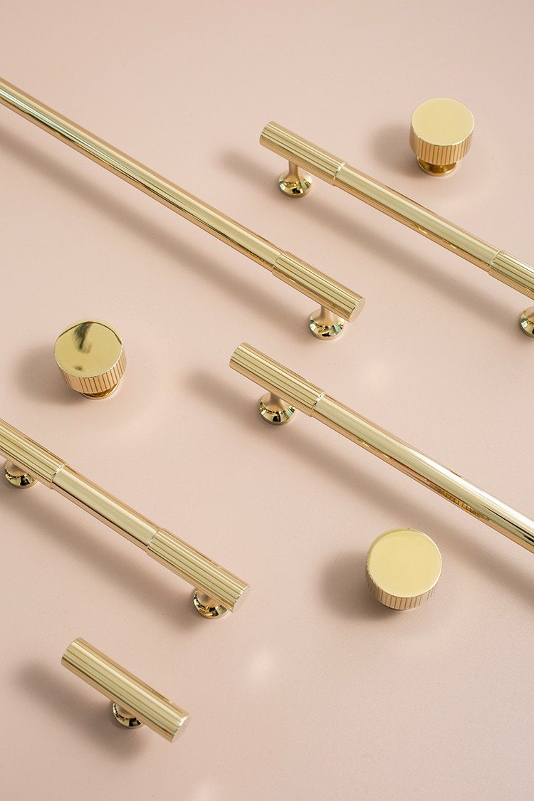 Polished Brass Pull Handles | Aurabella