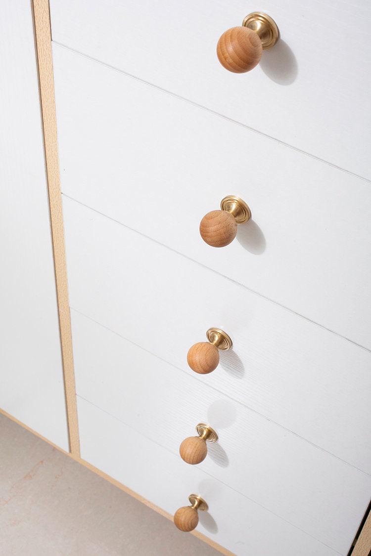 Wood and Brass Cabinet | Per Ligno