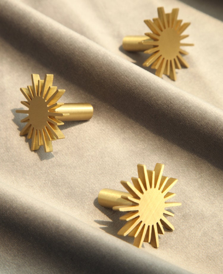 Sunshine Star Cabinet Knobs | Solis Stella