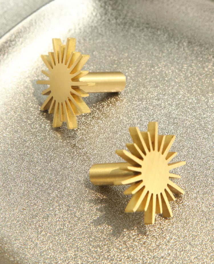 Sunshine Star Cabinet Knobs | Solis Stella