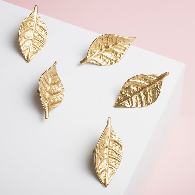 Brass Leaf Cabinet Knob | Folium