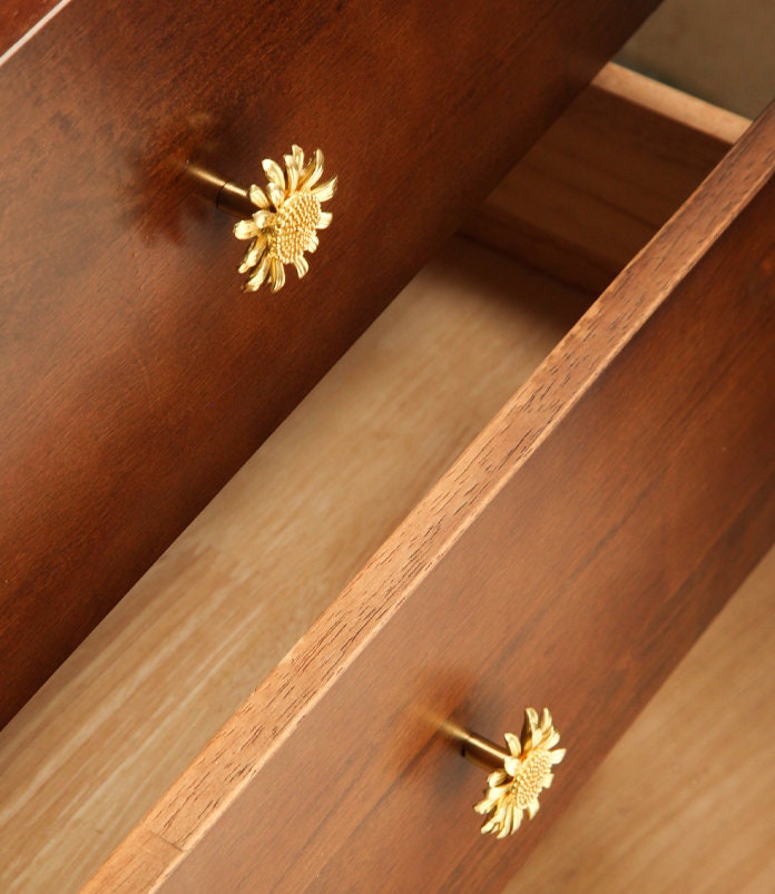 Sunflower Drawer Handles | Helianthus
