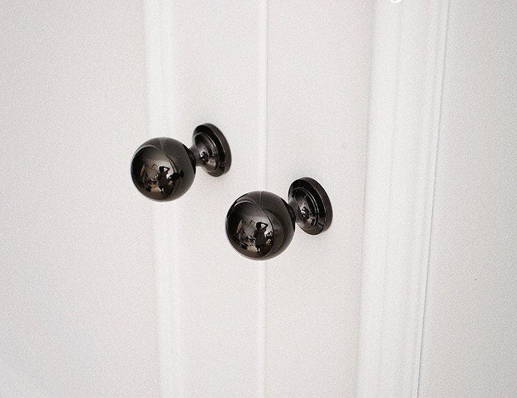 Polished Black Drawer Knob | Embers