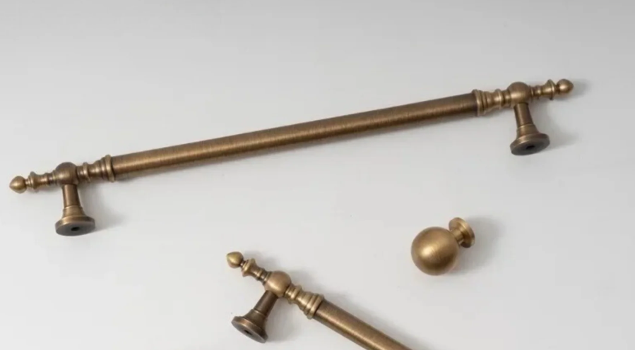 Bathroom Door Handle Trends Over the Decades