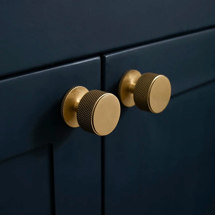 knurled brass, industrial interior design, gold cabinet handles