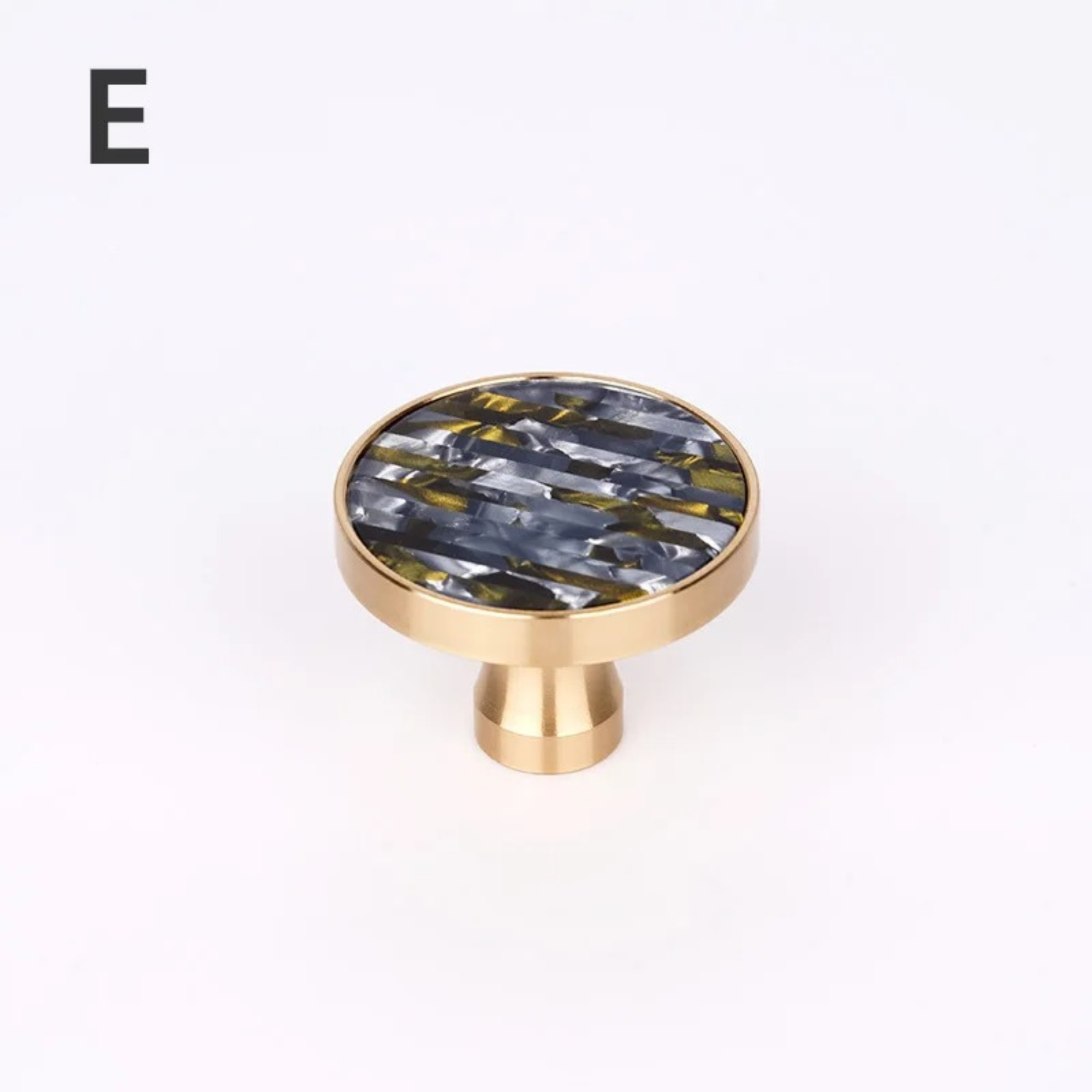 Resin & Brass Knobs | Resinae