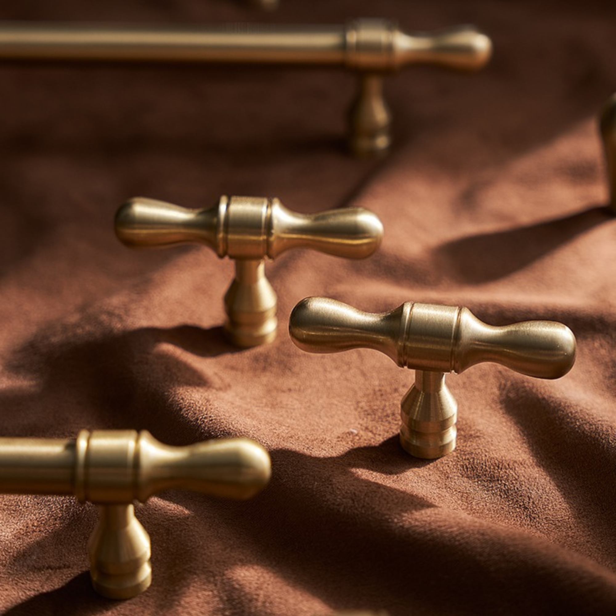 Brushed Brass Pull Handles | Pando