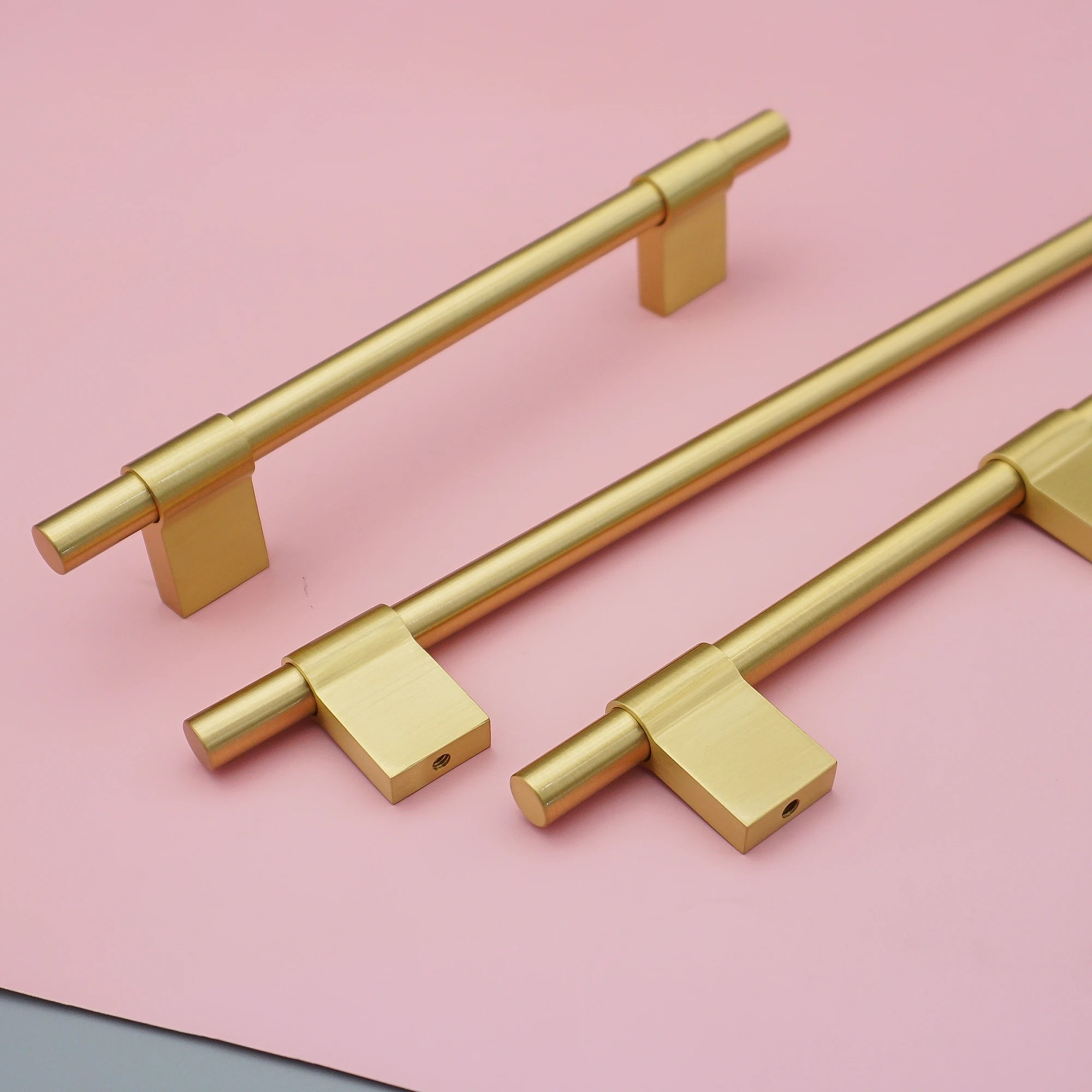 Gold and Silver Cabinet Pulls | Argenti Aurum