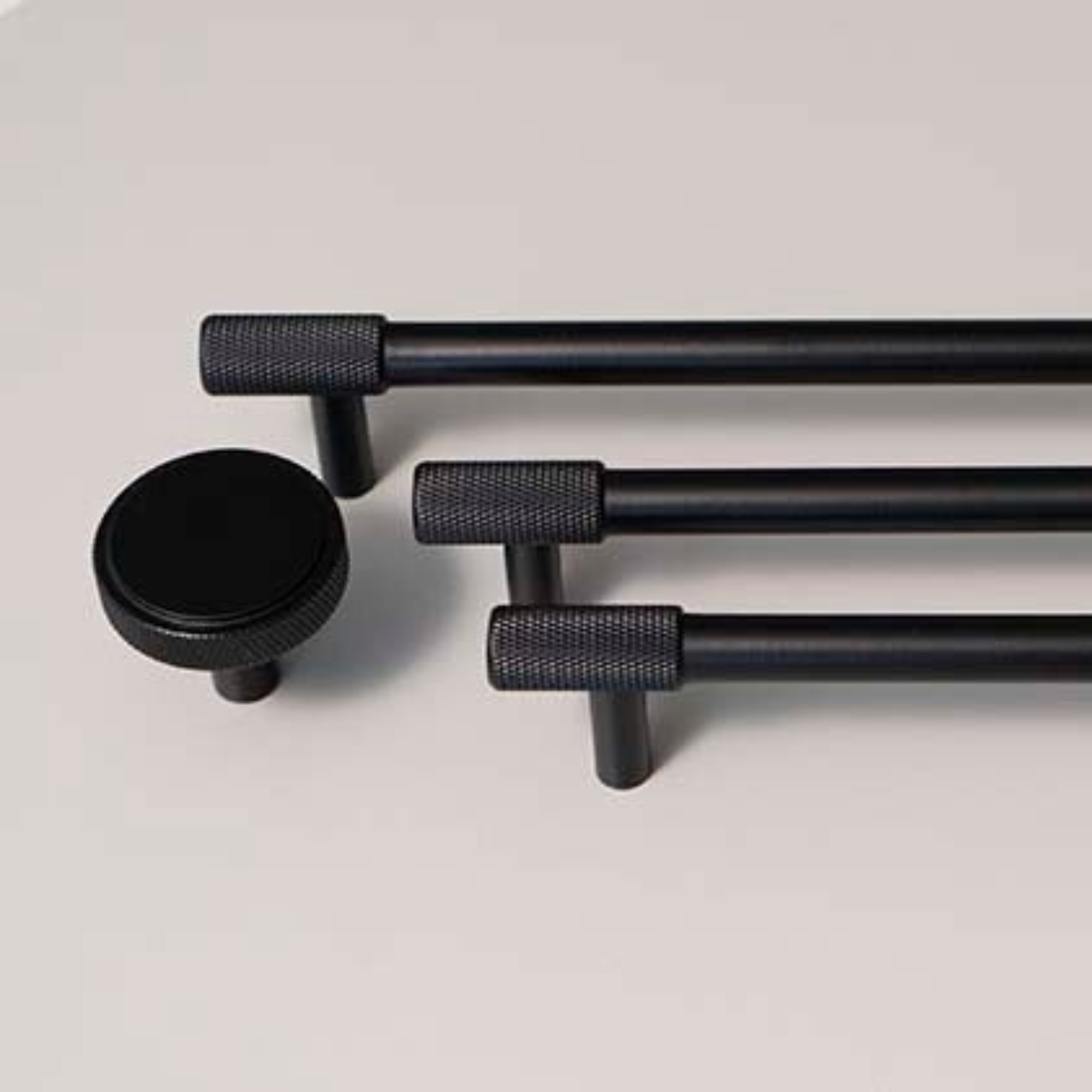 Knurled End Handles | Valerius