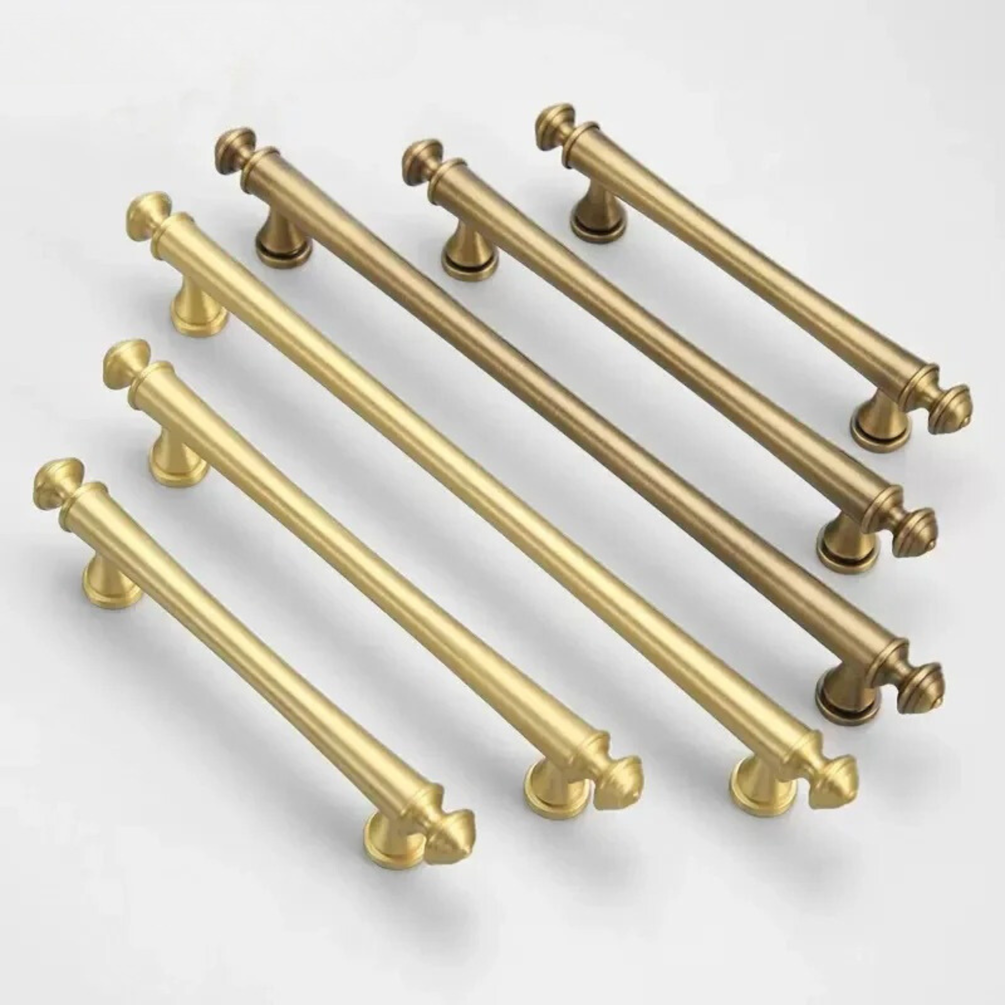 Traditional Brass Cabinet Pull | Fama