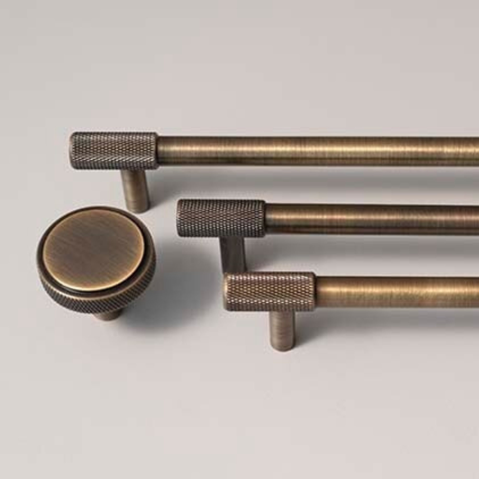 Knurled End Handles | Valerius