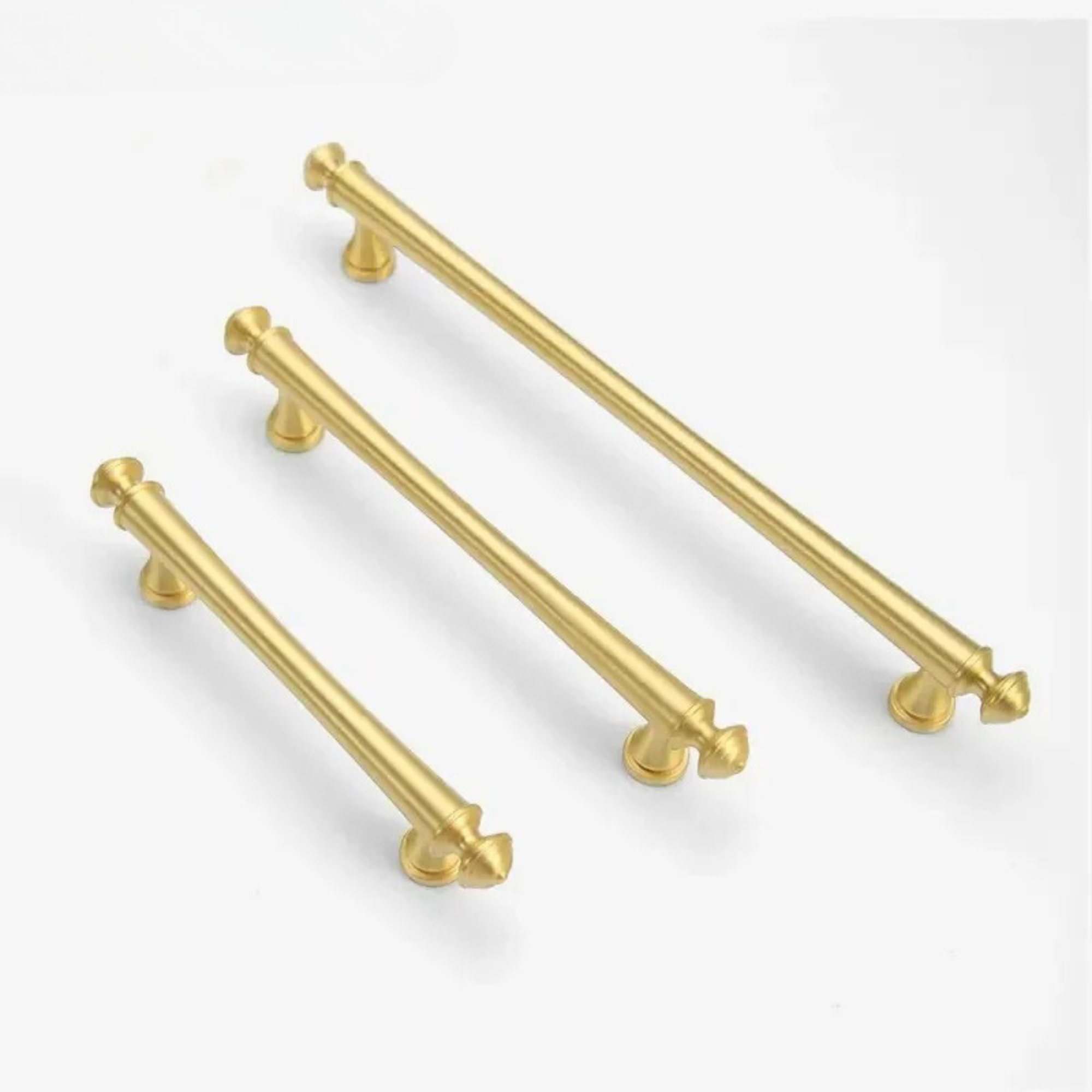 Traditional Brass Cabinet Pull | Fama