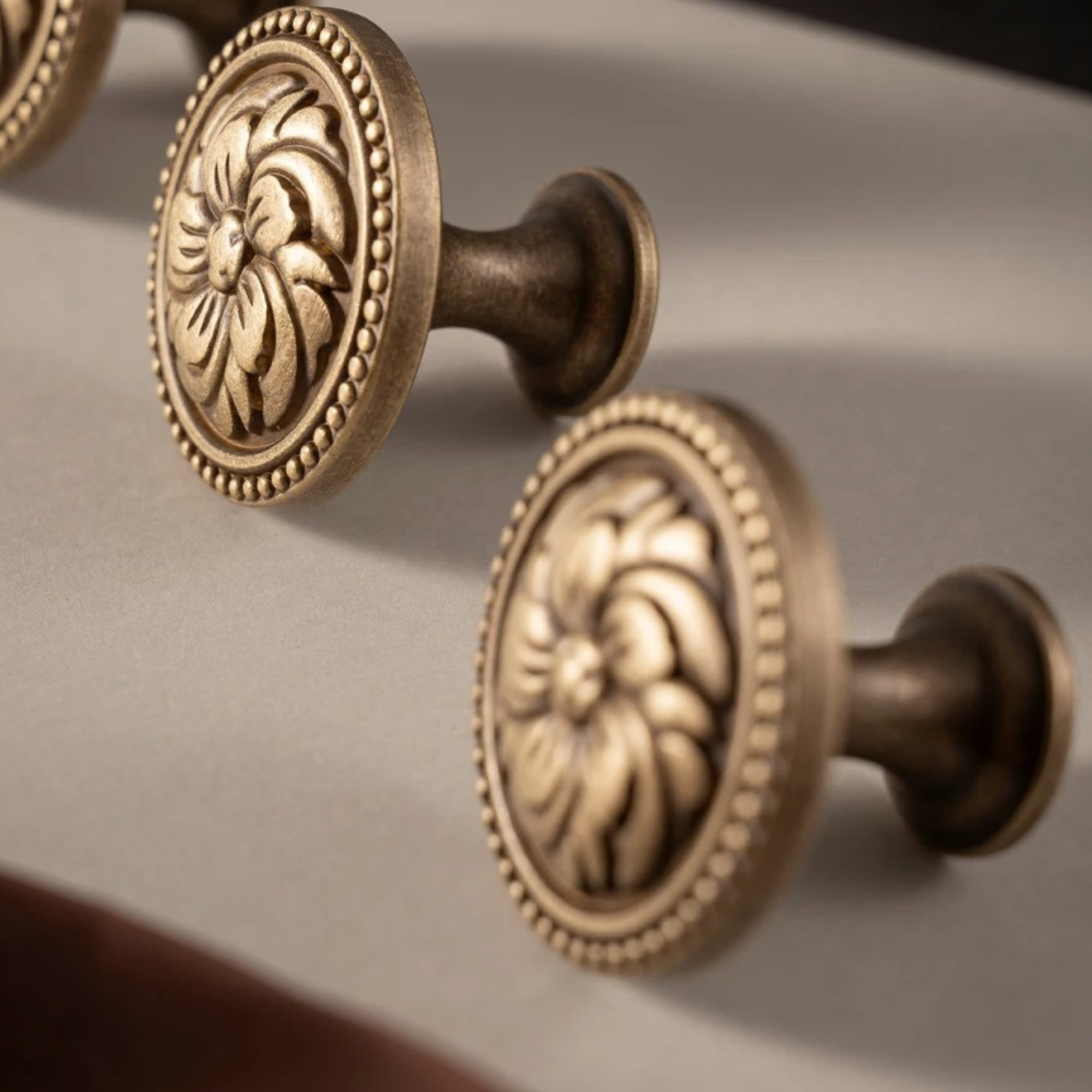 Bronze Floral Knob | Floris