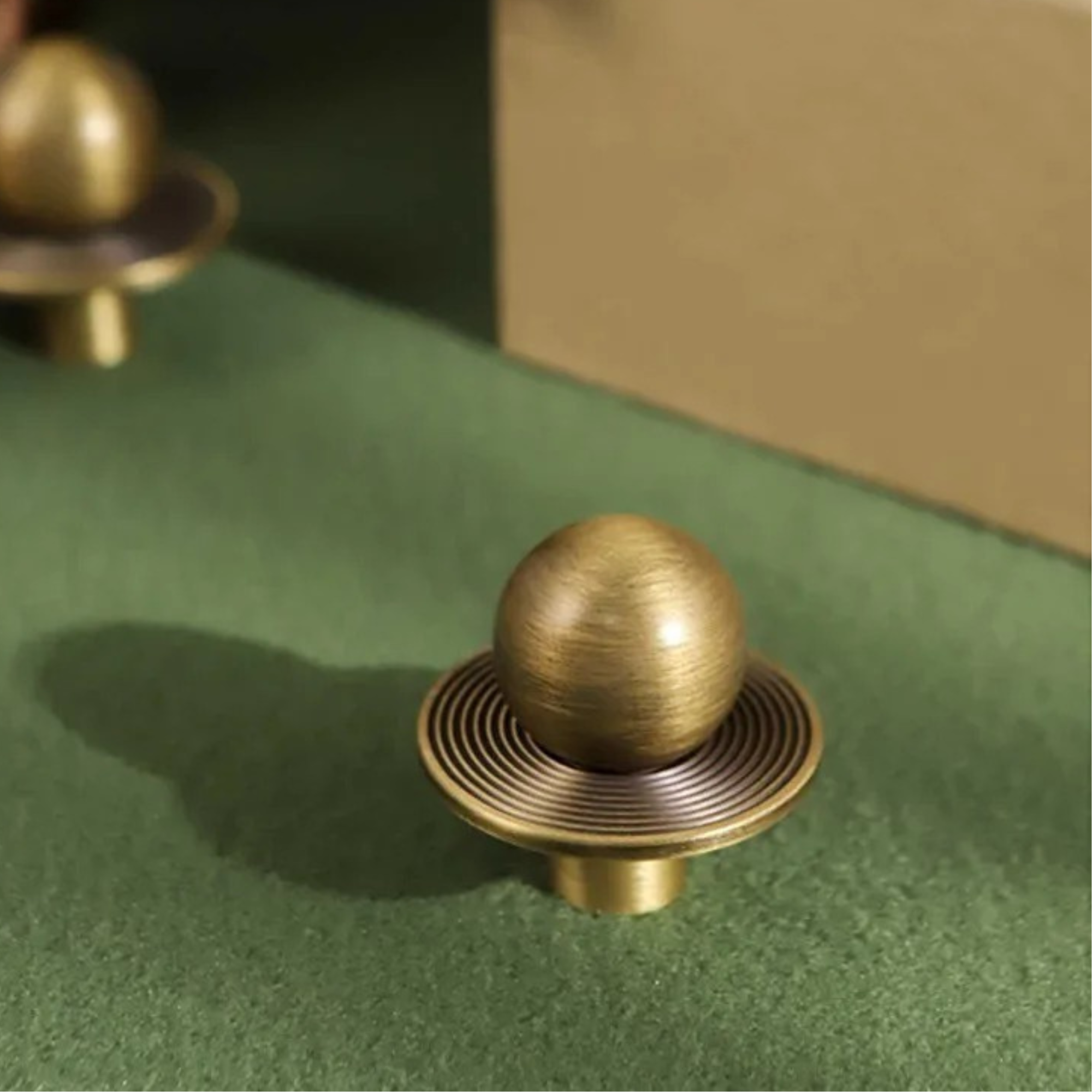 Antique Brass Drawer Knob | Planeta