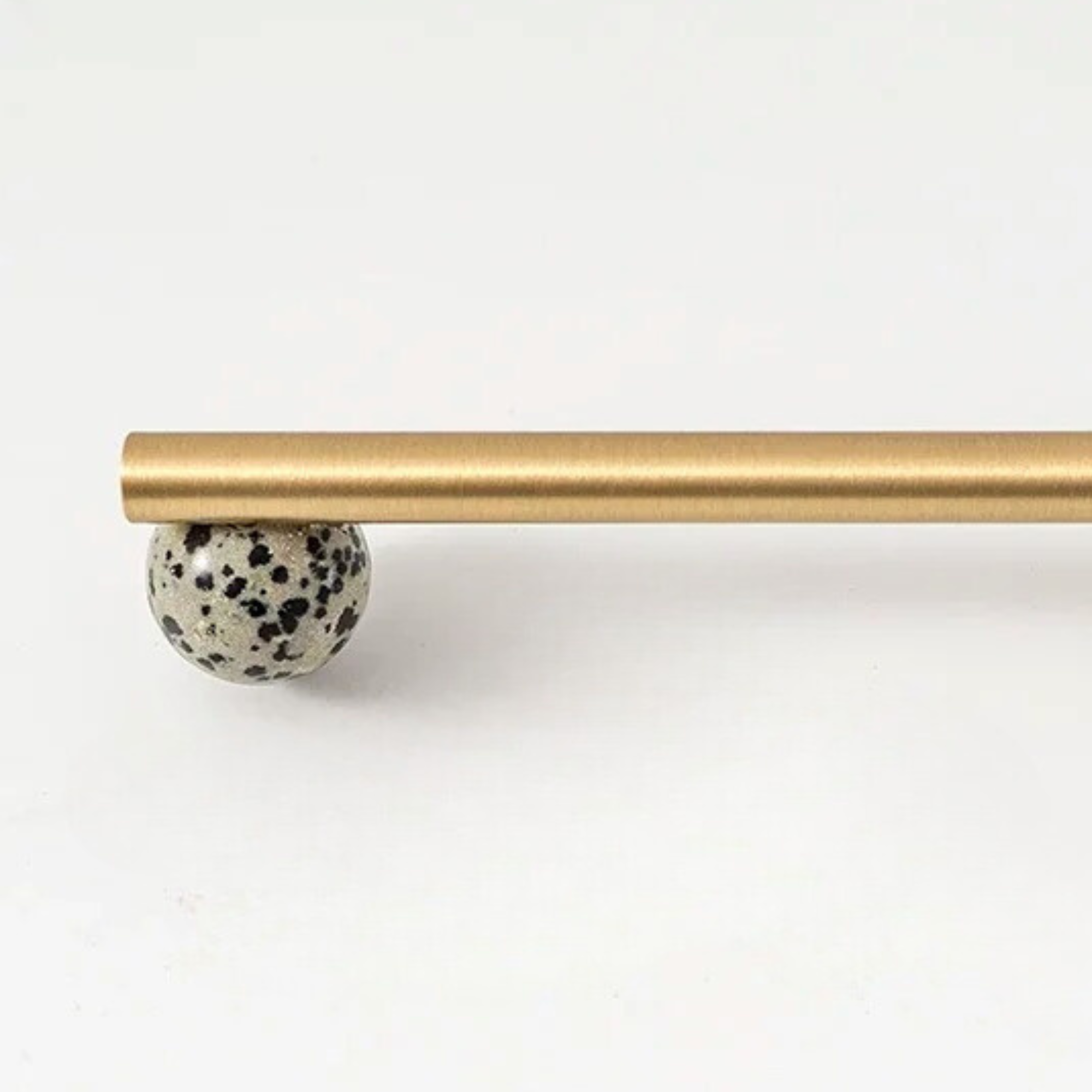 Stone and Brass Handles | Lapides