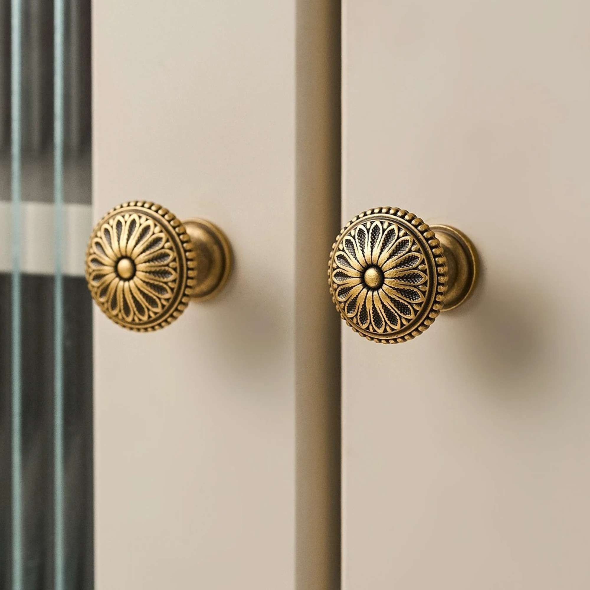 Flower Knob | Cyanus