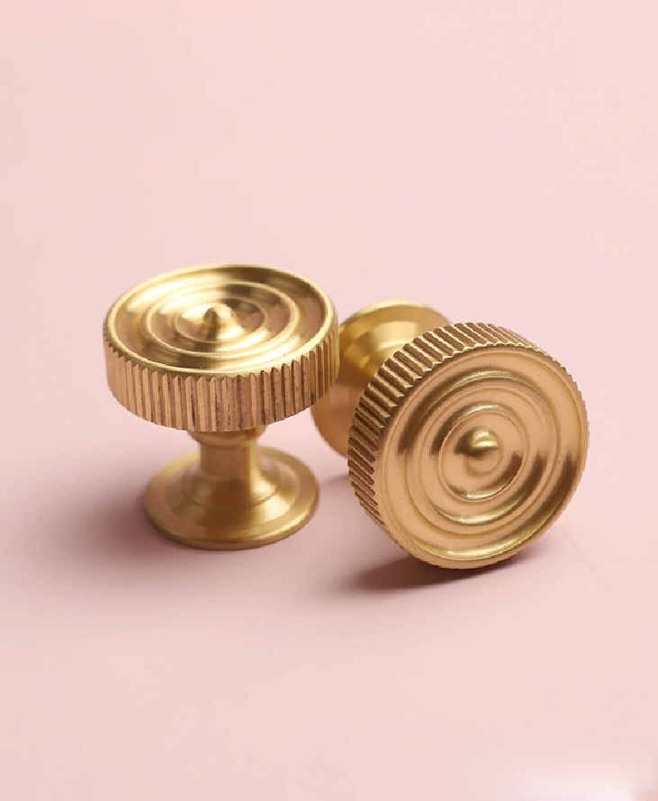 Brushed Brass Lined Pulls | Aereus