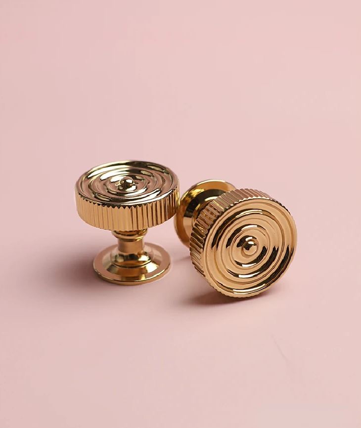 Polished Brass Lined Pulls | Aereus