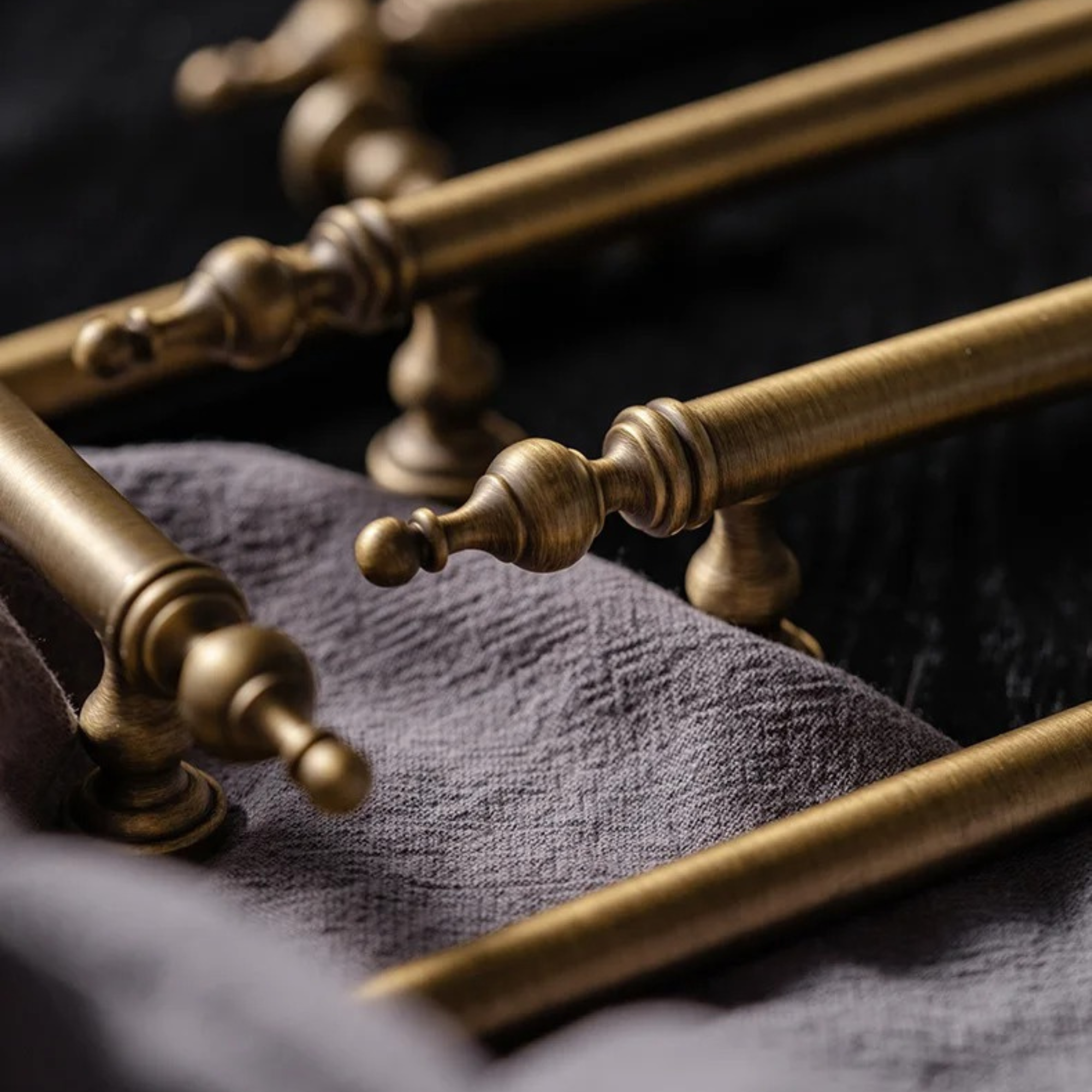 Antique Brass Ornate Pull | Sceptre