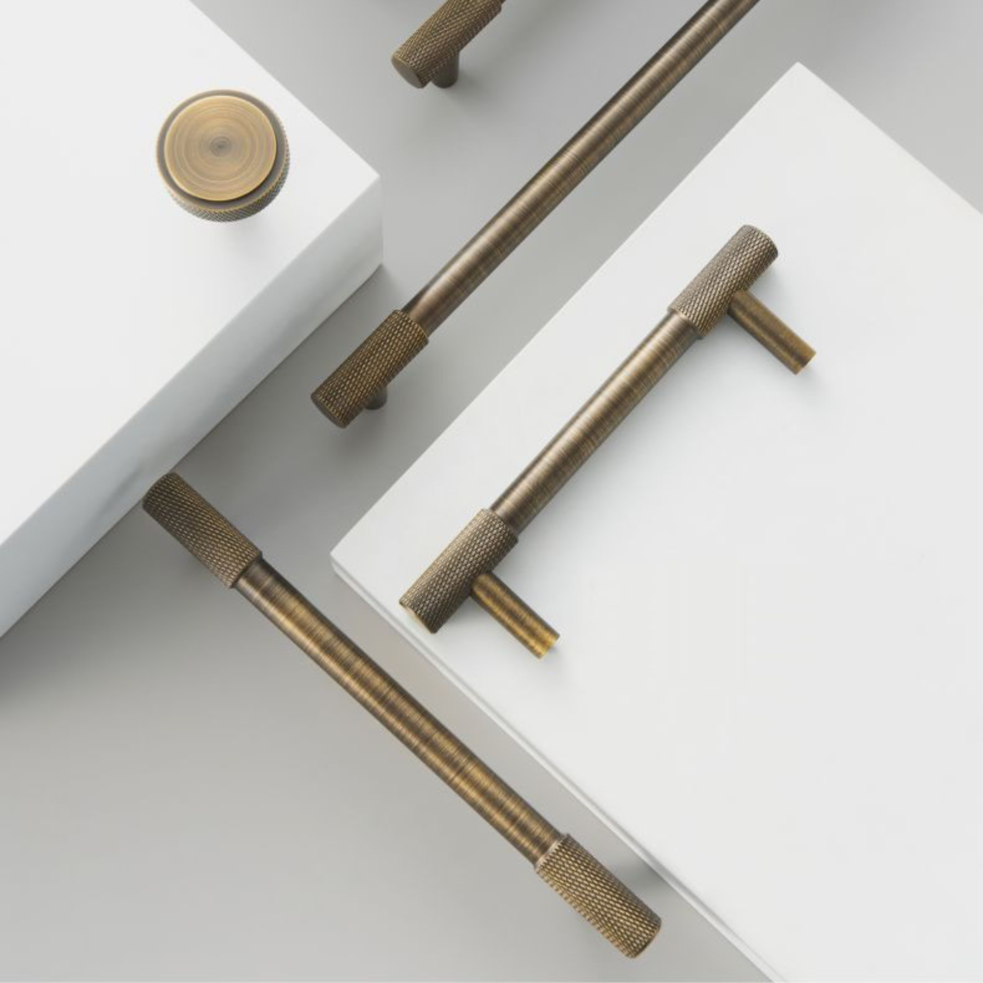 Bronze Cabinet Pulls | Bronzique