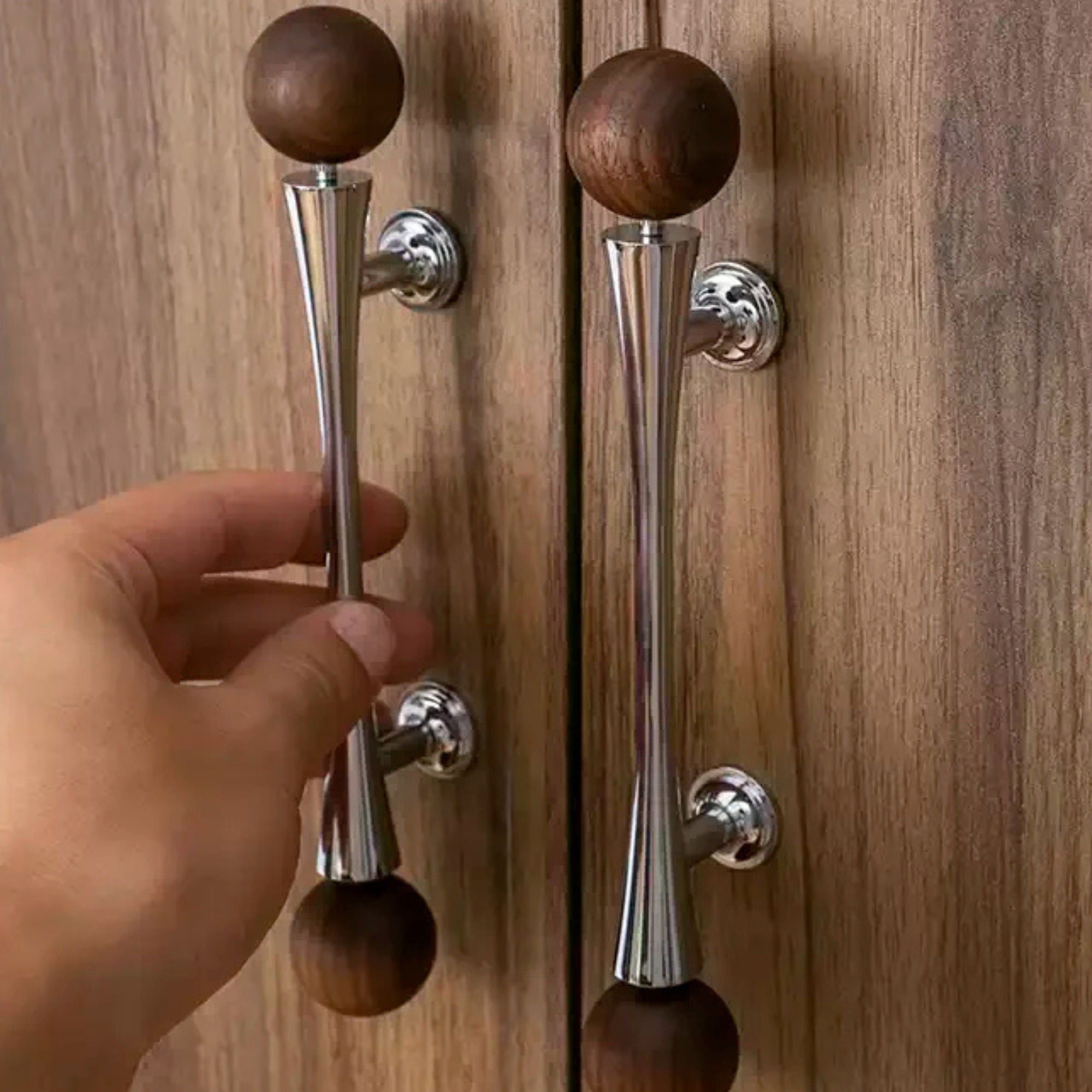 Polished Chrome & Wood Pulls | Auriola