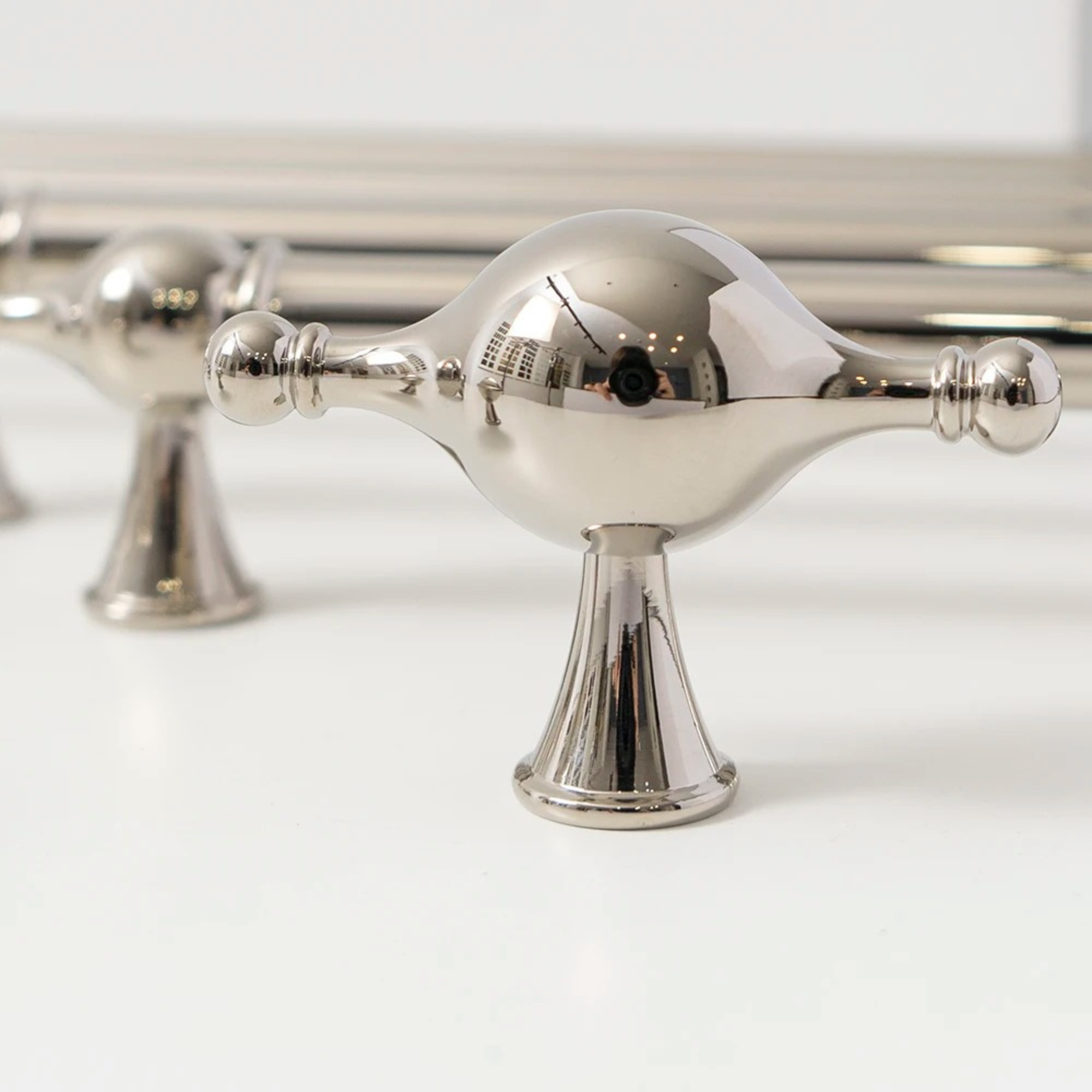 Pointed Chrome Pulls | Cuspis