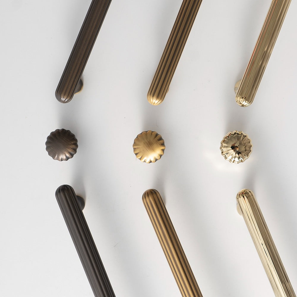 Lined Brass Cabinet Pulls | Luceat