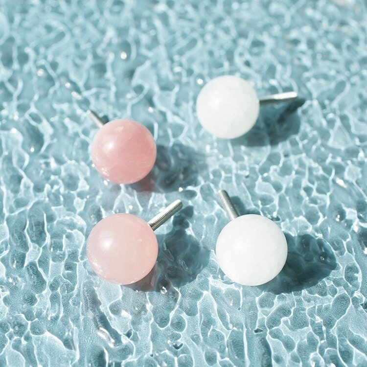 Crystal Knobs | Pink or White | Saxum