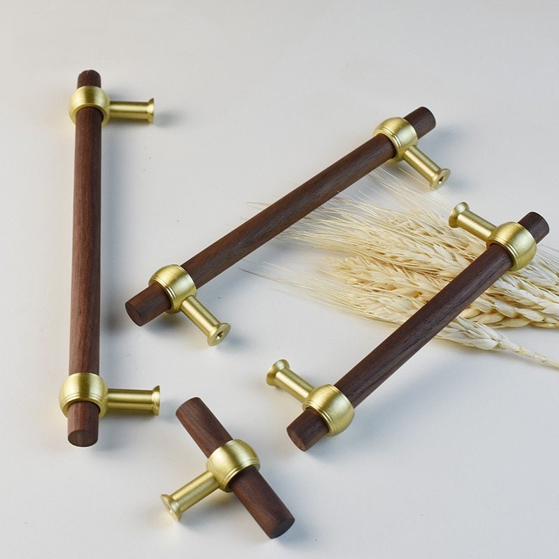 Wooden Handles With Brass Accents | Natura Circum
