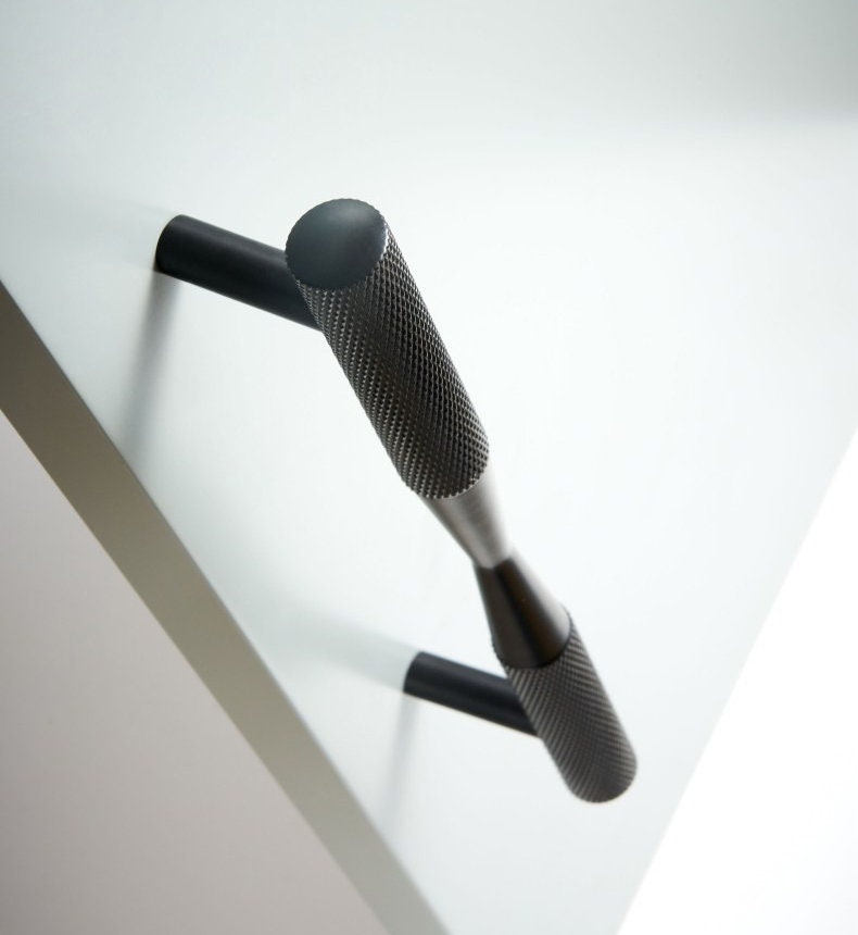 Knurled End Handles | Transmitto