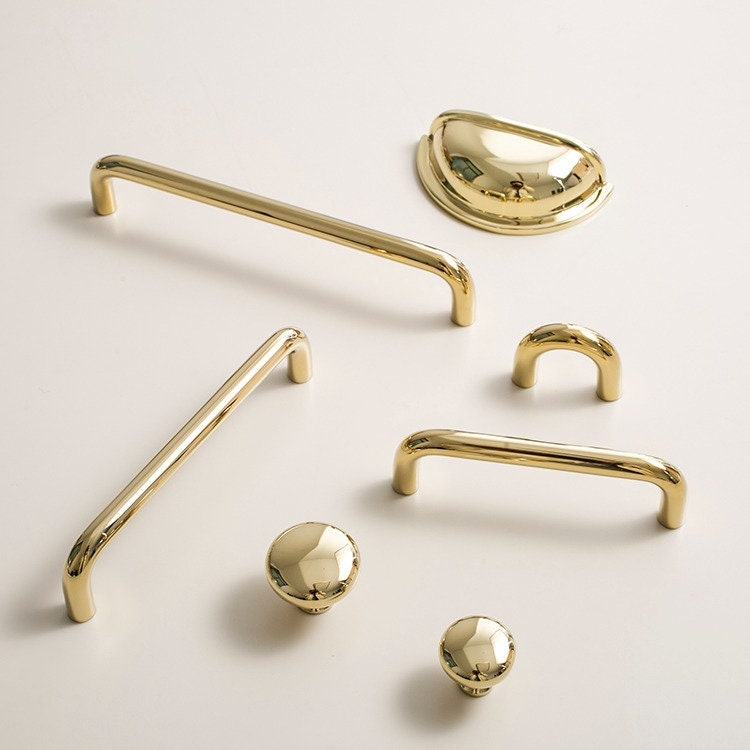 Minimalist Polished Brass Handles | Caelum