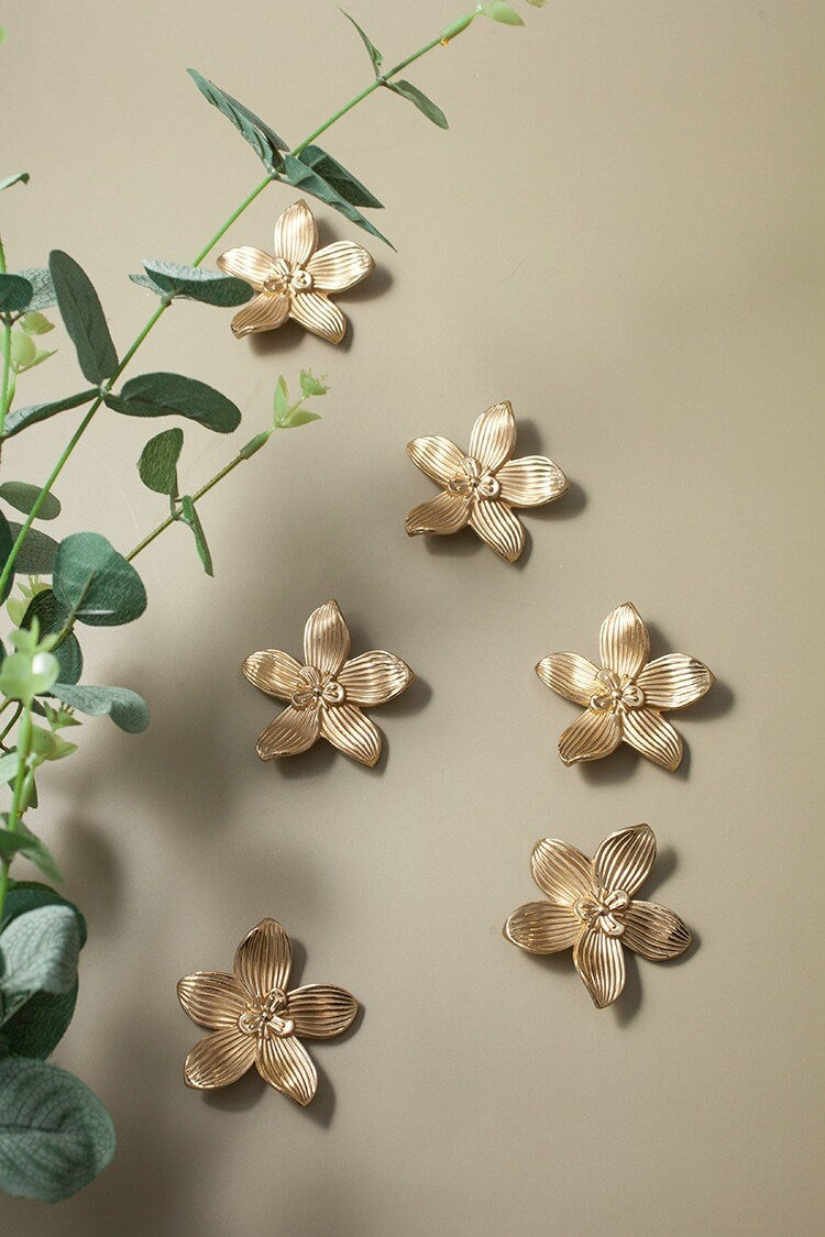 Brass Flower Cabinet Knob | Flores